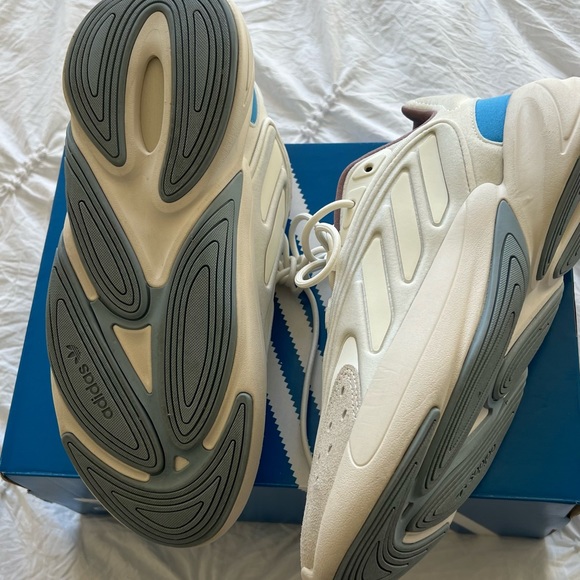 Adidas ozelia adiprene sneakers size 9 women’s - Picture 2 of 4